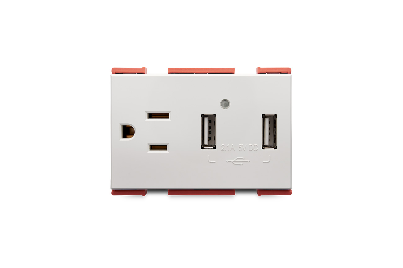 MIXTO USB + TOMACORRIENTE AMER 2P+E (NEGRO)