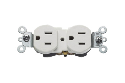 2 Gang Outlet American 2P+E