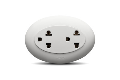 2 Gang Outlet 2P Univ 2P+E