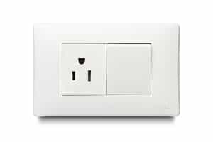 Mixto 1 interruptor no neon balancin ancho + 1 tomacorriente Amer 2P+E
