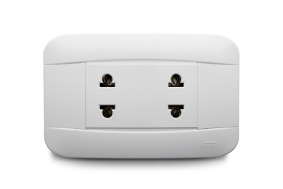2 Gang Outlet Universal 2P