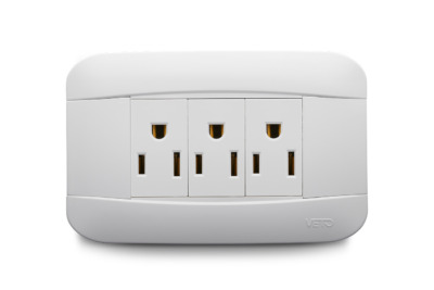 3 Gang Outlet American 2P+E