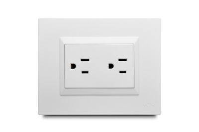 2 Gang American Outlet 2P+E