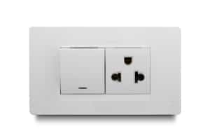 Mixto 1 Interruptor Balancin Ancho + 1 Tomacorriente Univ 2P+E