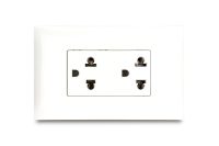2 Gang Outlet Universal 2P+E